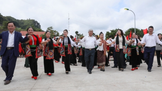 Không ngừng củng cố, tăng cường, phát huy cao độ sức mạnh tổng hợp của khối đại đoàn kết toàn dân tộc