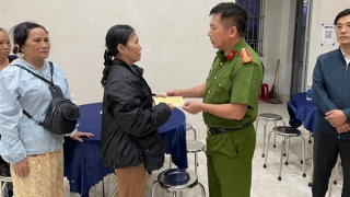 Công an Đà Nẵng hỗ trợ gia đình nhân viên bảo vệ ngân hàng bị tử vong