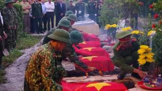 Tìm thấy nhiều hài cốt liệt sĩ kèm di vật có thông tin ở Quảng Trị