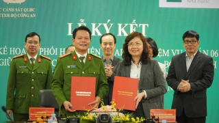 Phối hợp triển khai Đề án 06 giữa Ủy ban Chứng khoán Nhà nước với Cục Cảnh sát Quản lý hành chính về trật tự xã hội