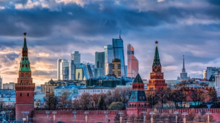 Giữa bão trừng phạt, kinh tế Nga sắp tăng trưởng nhanh gấp 3 châu Âu