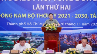 Vùng Đông Nam Bộ có đủ điều kiện để trở thành trung tâm lớn nhất về kinh tế - xã hội