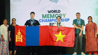 Đặng Ngọc Phương Trinh phá kỷ lục tại cuộc thi trí nhớ thế giới