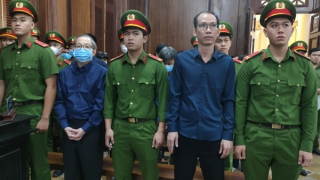 Tham ô trên 100 tỷ đồng, cựu Giám đốc Bệnh viện Thủ Đức và các đồng phạm hầu tòa