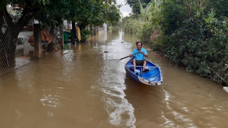Mưa lớn ở thượng nguồn, vùng hạ du sông Bồ lại ngập trong lũ