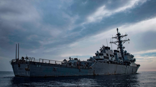 Tàu khu trục Mỹ vô hiệu hóa cuộc tấn công của phiến quân Houthi trên Biển Đỏ