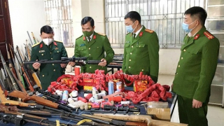 Xây dựng Luật Quản lý, sử dụng vũ khí, vật liệu nổ và công cụ hỗ trợ (sửa đổi)