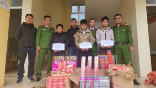 Đường dây mua bán pháo nổ, sâm từ Trung Quốc về Việt Nam bị triệt phá