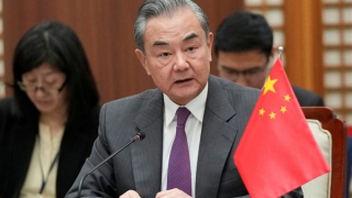 Ngoại trưởng Trung Quốc "đánh tiếng" với EU trước thềm thượng đỉnh