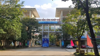 Trường Cao đẳng Công nghiệp Huế thu tiền học giáo dục QP-AN trái quy định
