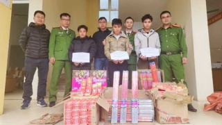 Đường dây mua bán pháo nổ, sâm từ Trung Quốc về Việt Nam bị triệt phá