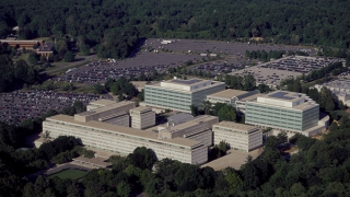 Chương trình “tái định cư suốt đời” của CIA