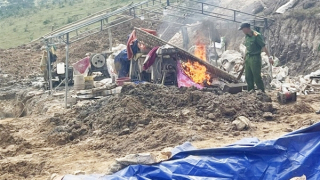 Truy quét “vàng tặc” vùng giáp ranh