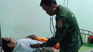 Ăn nấm rừng, 3 người bị ngộ độc