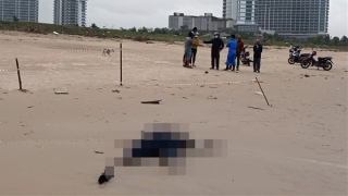 Nhân viên ngân hàng nhảy cầu ở Đà Nẵng tự tử, thi thể trôi dạt vào Quảng Nam