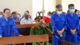 Hai cán bộ trả giá đắt vì giúp "trùm buôn lậu" Mười Tường rửa tiền bất chính