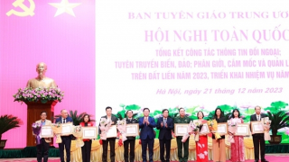 Công tác đối ngoại đã vẽ lên một bức tranh rất đẹp, rất sinh động