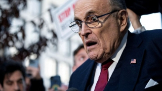 Luật sư của ông Trump đệ đơn xin phá sản