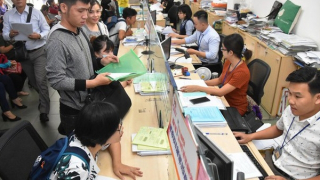 Đề xuất cấp, quản lý thẻ đối với cán bộ, công chức, viên chức