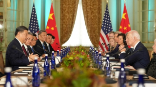 Năm 2023 kết thúc trong xáo trộn