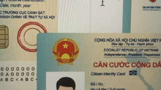 Nhận làm căn cước công dân gắn chíp giả để lừa đảo