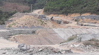 Người dân lo lắng khi dự án thuỷ điện chưa được nghiệm thu đã đưa vào vận hành