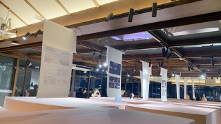 Triển lãm phi truyền thống với công nghệ Nomion tại ELLE Fashion Show 2023