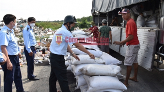 Bạc Liêu tiêu hủy 18 tấn phân bón không rõ nguồn gốc xuất xứ