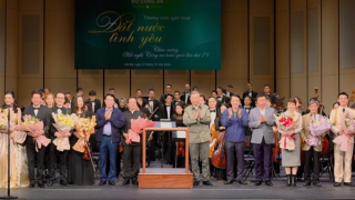 Chương trình nghệ thuật “Đất nước tình yêu”