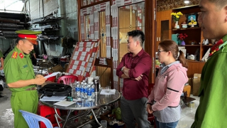 Phá ổ sản xuất nhôm XINGFA giả