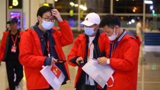 Gần 400 người Việt được sơ tán khỏi khu vực xung đột ở Myanmar về nước bằng đường bộ