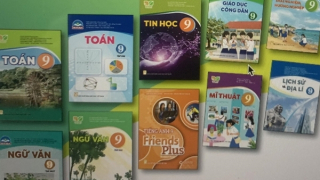 Phê duyệt danh mục 48 sách giáo khoa lớp 9