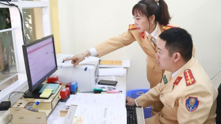 Tiện ích cấp biển số xe theo mã định danh tại phố núi Sơn La