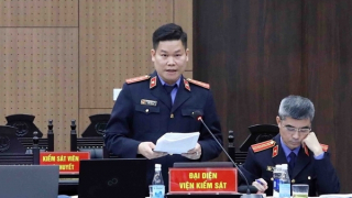 Ai đã giúp Tổng Giám đốc Việt Á "đấu thầu" tại 11 tỉnh, gây thiệt hại hơn 254 tỷ đồng?