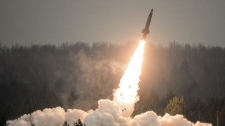 Ukraine ồ ạt nã tên lửa vào Nga nhưng không lọt lưới phòng không