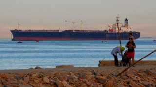 Mỹ xem xét tấn công trực diện phiến quân Houthi