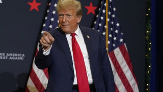 Bị gạch tên khỏi lá phiếu, ông Trump kháng cáo lên Tòa án Tối cao Mỹ
