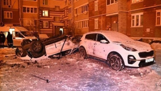 Ukraine ồ ạt tập kích mục tiêu Nga trong đêm