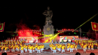 Tái hiện lễ lên ngôi và xuất quân của người Anh hùng dân tộc “áo vải cờ đào”