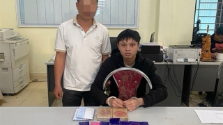 Từ tin báo, phát hiện đối tượng vận chuyển ma tuý theo đường xe khách