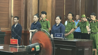 Mua bán “hàng trắng”, cặp vợ chồng trẻ cùng lĩnh án 20 năm tù