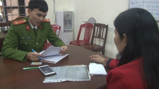 Nhiều người sập bẫy “Công ty luật hỗ trợ lấy lại tiền đã bị lừa, bị treo”