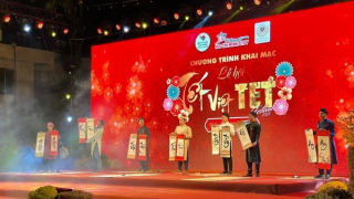 Lễ hội Tết Việt 2024 sẽ hạn chế bán... cá viên chiên