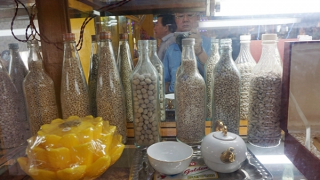 Phải chăng người Việt ngày càng mê tín