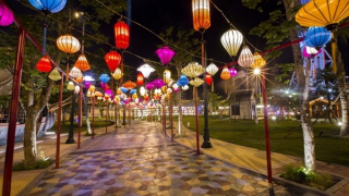 Đến Công viên Châu Á, trải nghiệm "Chợ Tết vui phết"