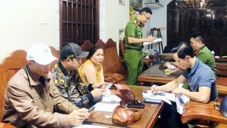 100 đối tượng liên quan đến đường dây đánh bạc qua mạng