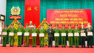 Hình ảnh cán bộ, chiến sĩ Công an Quảng Bình qua những bức thư của người dân