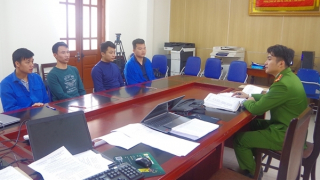 Bắt giữ hai nhóm đối tượng liên quan đến tín dụng đen