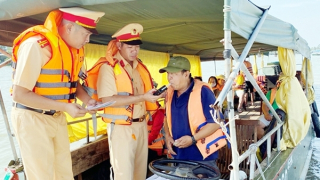 Đảm bảo an toàn giao thông đường thủy ở TP Cần Thơ