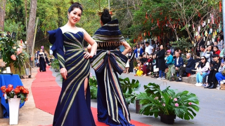 Chàng trai K’ho nâng tầm thổ cẩm Tây Nguyên